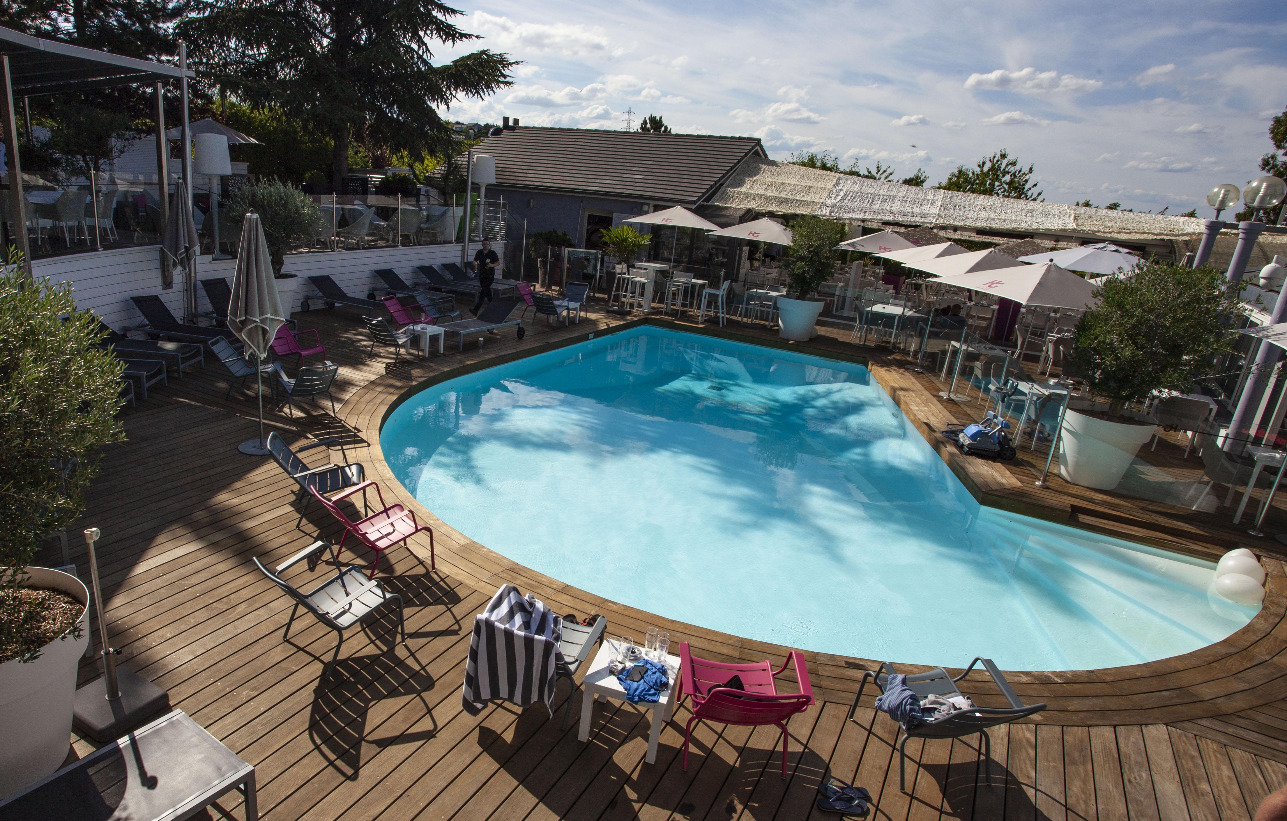Hotel Du Golf Saint-Etienne  Eksteriør billede